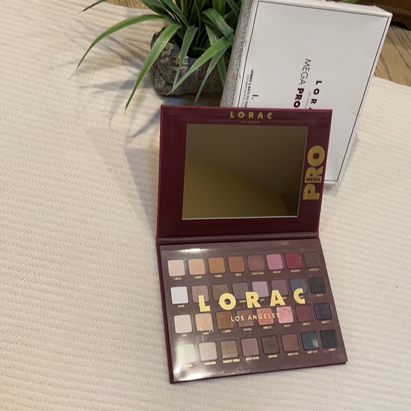 Lorac MEGA PALETTE - Picture 5 of 8